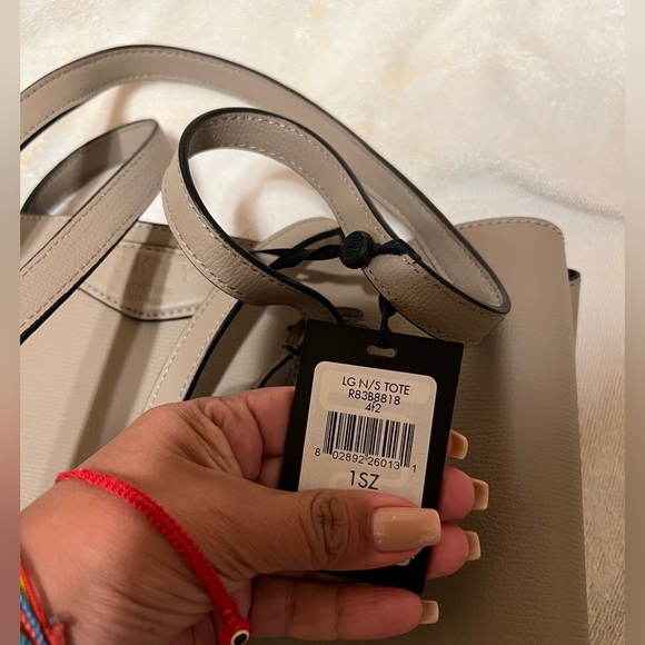 DKNY tote bag - Picture 7 of 11